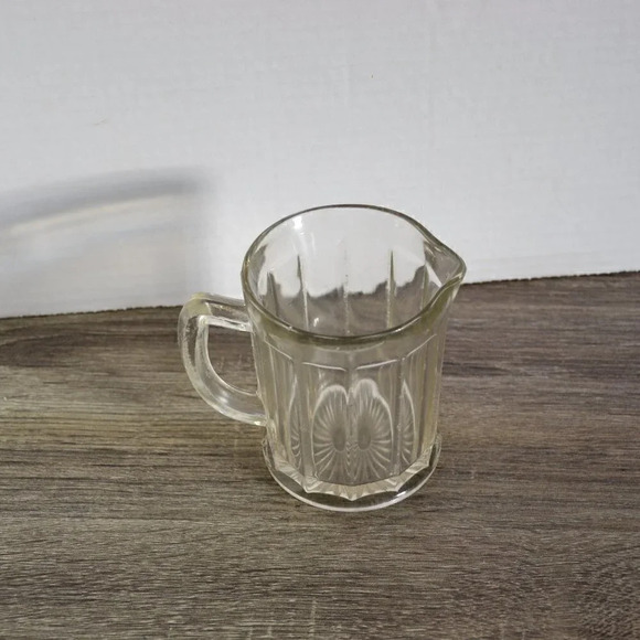 Vtg Hazel Atlas  Mini Pitcher - Picture 1 of 8